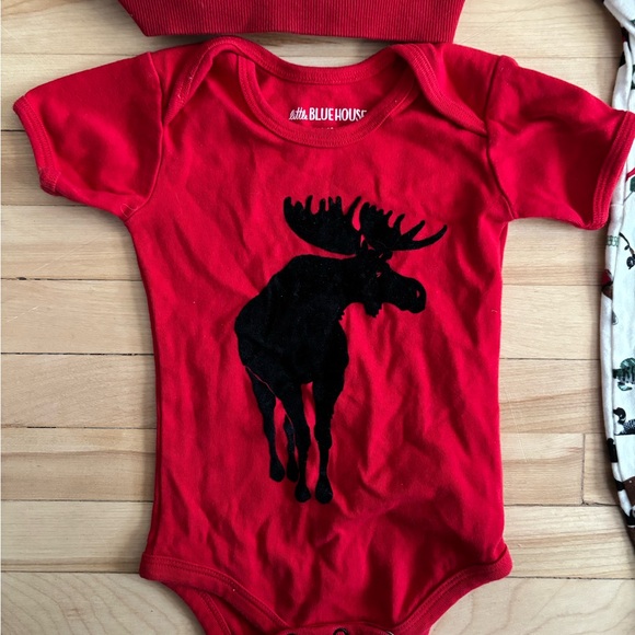 3-12 month holiday bundle - Picture 3 of 8